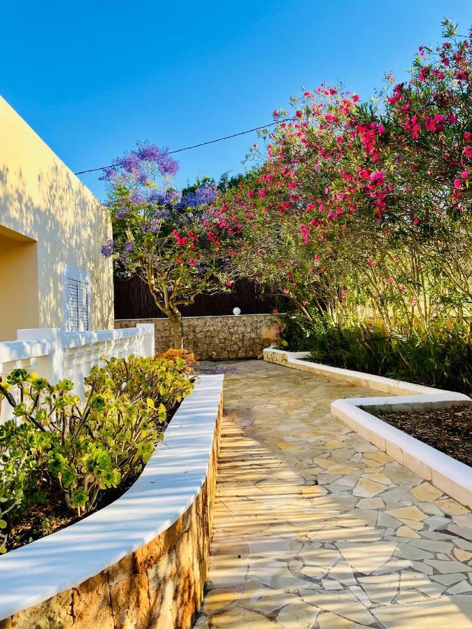 Villa Con Piscina Gigante Sant Francesc de s'Estany Kültér fotó